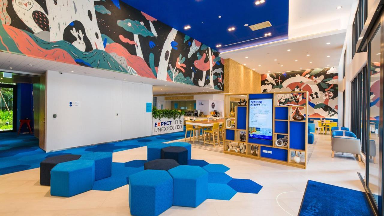 Holiday Inn Express Taichung Fengchia By Ihg Exteriér fotografie