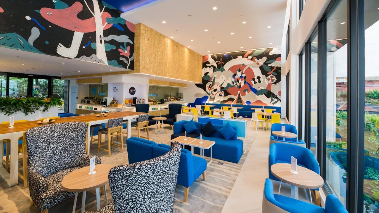 Holiday Inn Express Taichung Fengchia By Ihg Exteriér fotografie