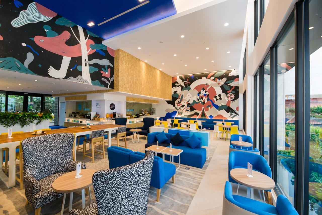 Holiday Inn Express Taichung Fengchia By Ihg Exteriér fotografie