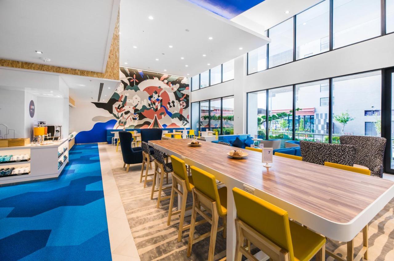 Holiday Inn Express Taichung Fengchia By Ihg Exteriér fotografie
