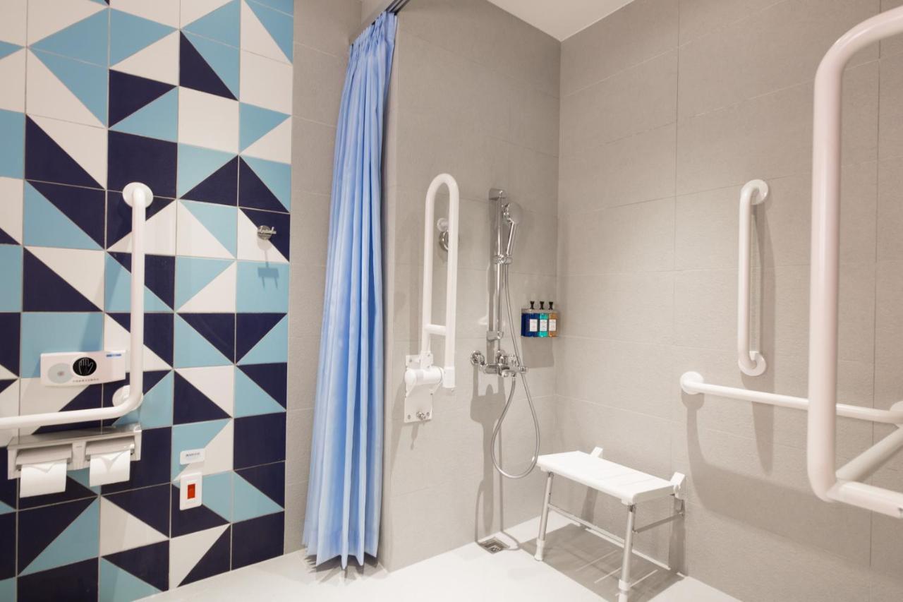 Holiday Inn Express Taichung Fengchia By Ihg Exteriér fotografie